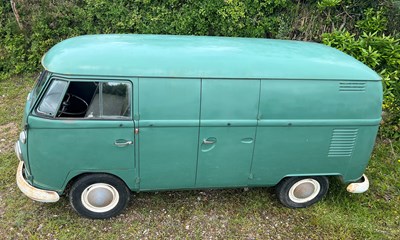 Lot 1967 Volkswagen Split Screen Panel Van – Rare Double-Door Example