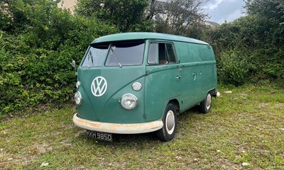 Lot 1967 Volkswagen Split Screen Panel Van – Rare Double-Door Example