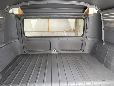 Lot 1967 Volkswagen Split Screen Panel Van – Rare Double-Door Example