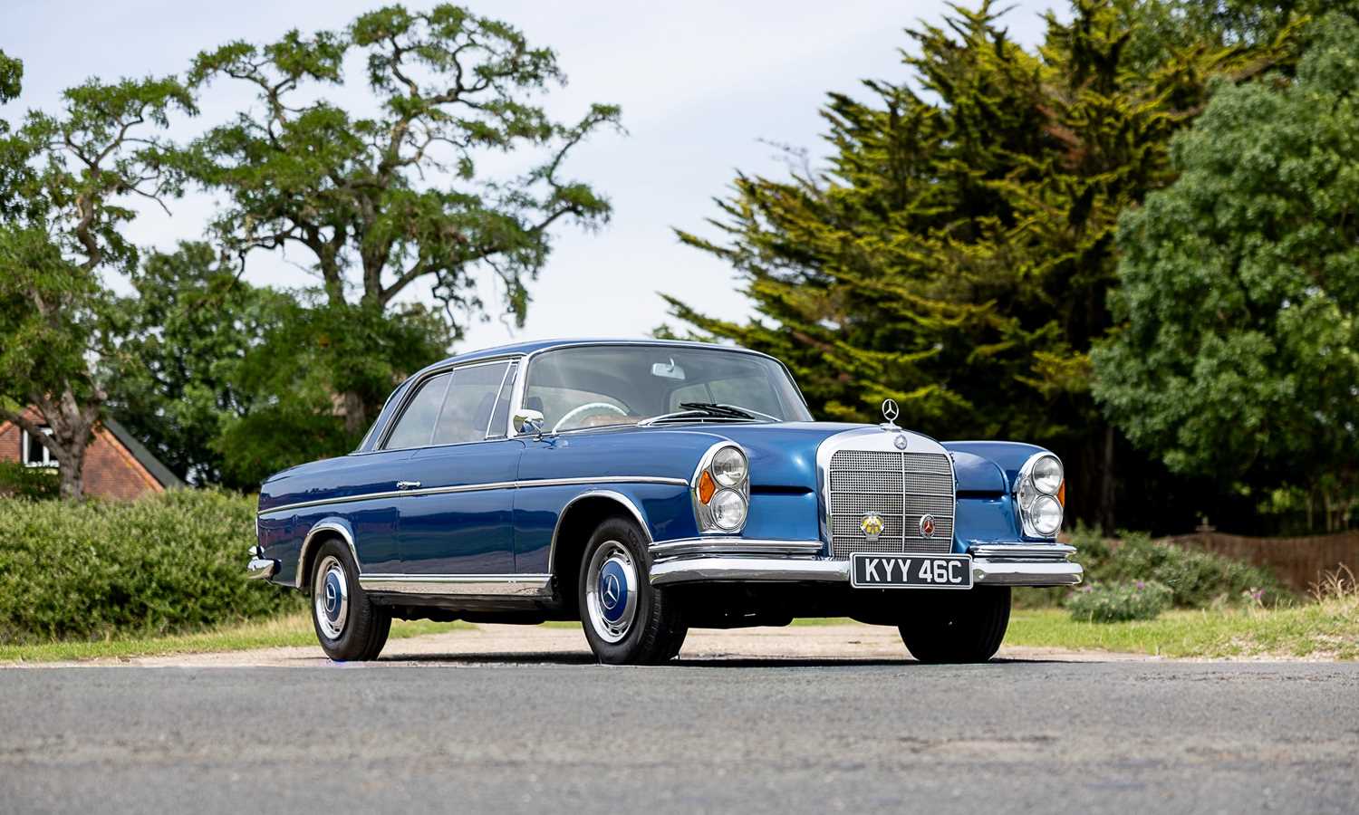 1965 Mercedes-Benz 300 SE Coup...