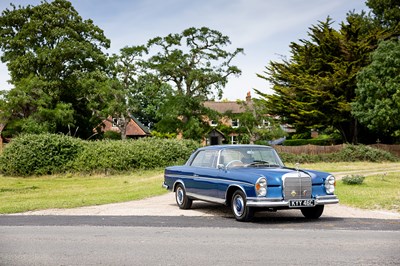 Lot 163 - 1965 Mercedes-Benz 300 SE Coupé