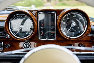 Lot 163 - 1965 Mercedes-Benz 300 SE Coupé