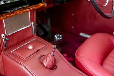 Lot 1967 Jaguar Mk. II 2.4 MOD