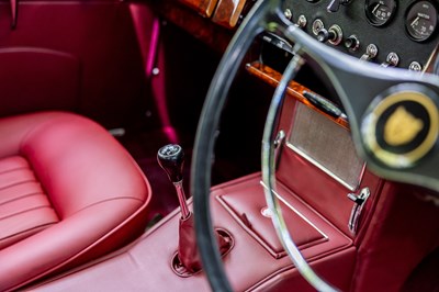 Lot 1967 Jaguar Mk. II 2.4 MOD