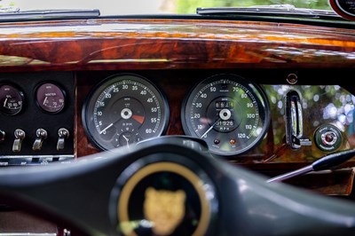 Lot 1967 Jaguar Mk. II 2.4 MOD