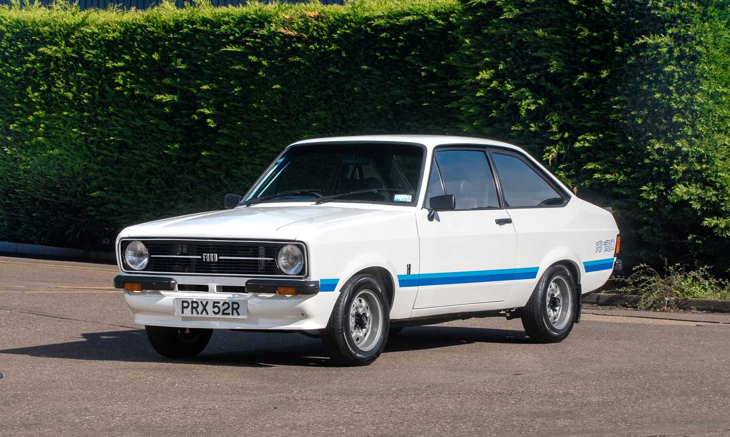 Lot 1976 Ford RS1800 Custom