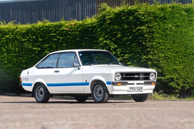 Lot 1976 Ford RS1800 Custom