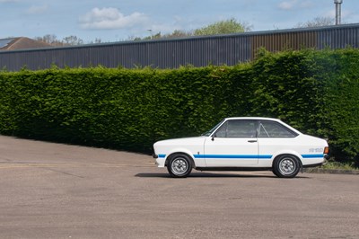 Lot 1976 Ford RS1800 Custom