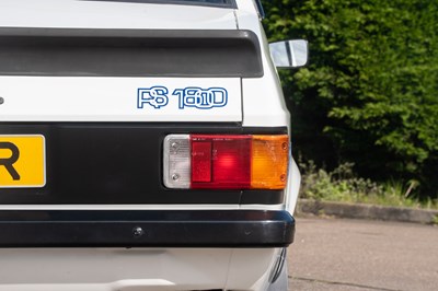 Lot 1976 Ford RS1800 Custom