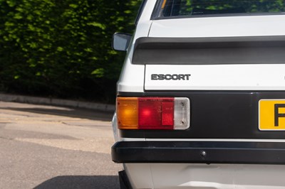 Lot 1976 Ford RS1800 Custom