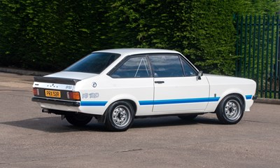 Lot 1976 Ford RS1800 Custom