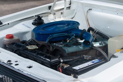 Lot 1976 Ford RS1800 Custom