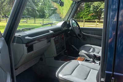 Lot 225 - 1995 Mercedes-Benz 300 GEL Auto