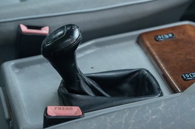 Lot 225 - 1995 Mercedes-Benz 300 GEL Auto