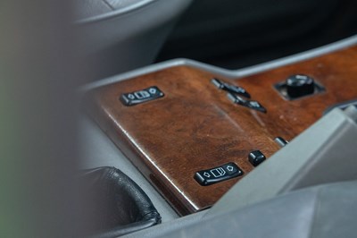Lot 225 - 1995 Mercedes-Benz 300 GEL Auto
