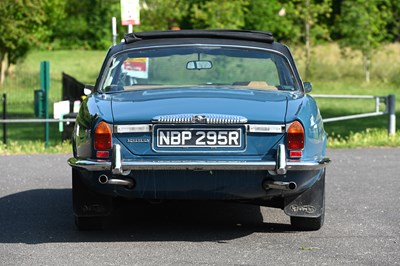 Lot 1977 Daimler Sovereign Coupé (4.2 litre)