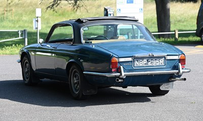 Lot 1977 Daimler Sovereign Coupé (4.2 litre)