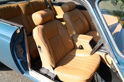 Lot 1977 Daimler Sovereign Coupé (4.2 litre)
