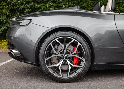 Lot 2018 Aston Martin DB11 Volante (4.0 litre)