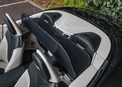 Lot 2018 Aston Martin DB11 Volante (4.0 litre)