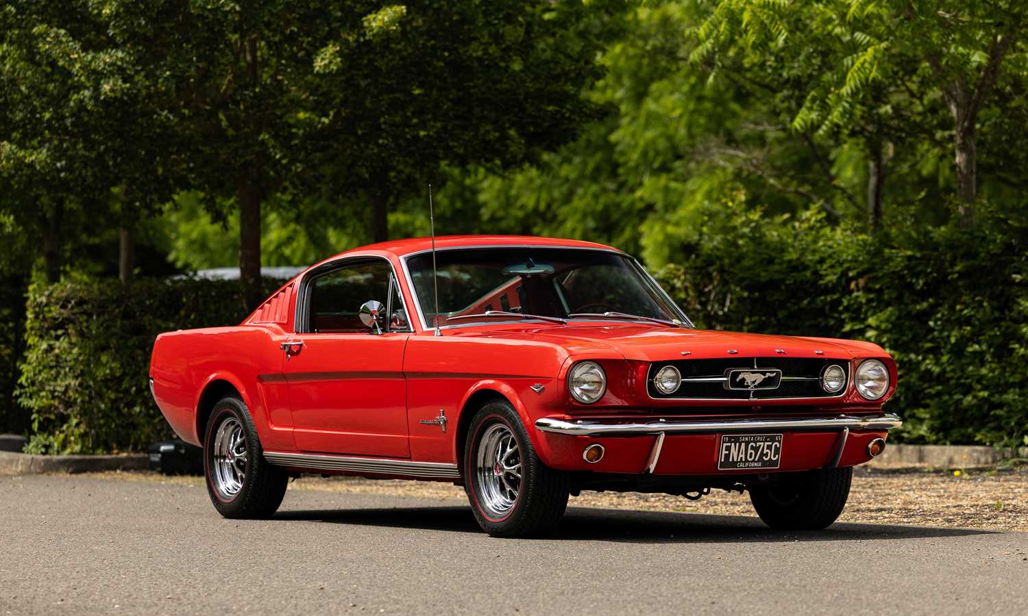 Lot 1965 Ford Mustang Fastback 2+2