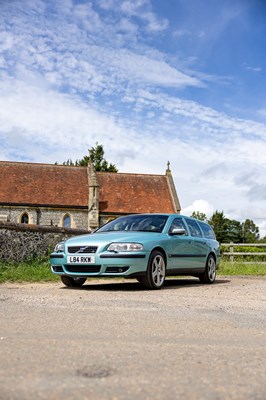 Lot 2003 Volvo V70R