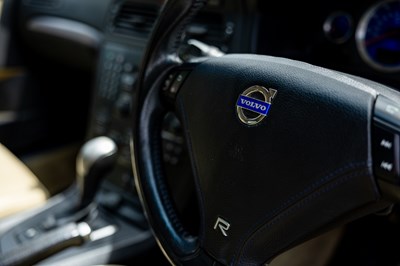 Lot 2003 Volvo V70R