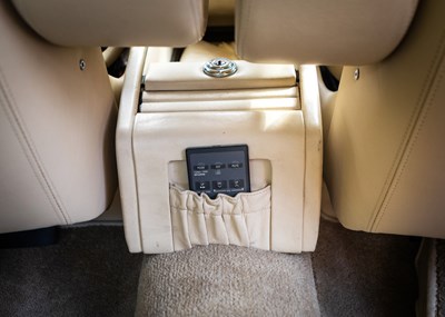 Lot 273 - 1994 Rolls-Royce Flying Spur
