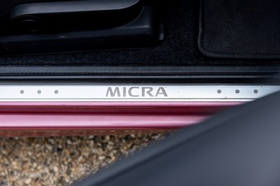 Lot 2006 Nissan Micra Essenza C+C
