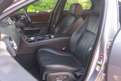 Lot 2011 Jaguar XJ Supersport V8
