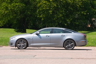 Lot 2011 Jaguar XJ Supersport V8