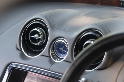 Lot 2011 Jaguar XJ Supersport V8