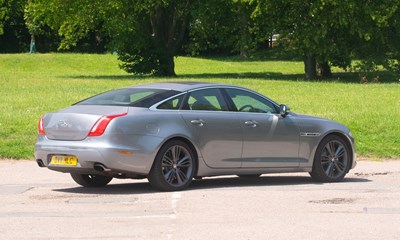 Lot 2011 Jaguar XJ Supersport V8