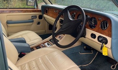 Lot 110 - 1990 Bentley Turbo R