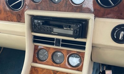 Lot 110 - 1990 Bentley Turbo R