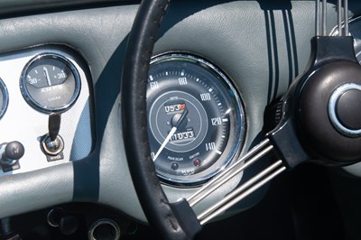 Lot 114 - 1964 Daimler SP250 Dart C-Spec