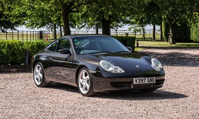 Lot 240 - 1999 Porsche 911/996 Carrera 4