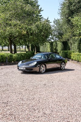 Lot 240 - 1999 Porsche 911/996 Carrera 4