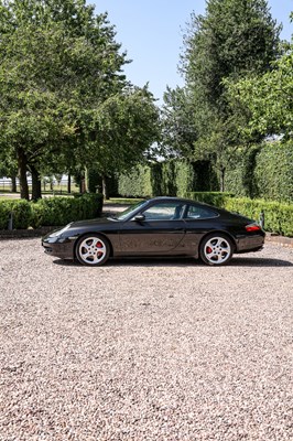 Lot 240 - 1999 Porsche 911/996 Carrera 4