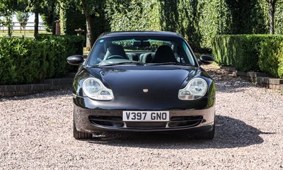 Lot 240 - 1999 Porsche 911/996 Carrera 4