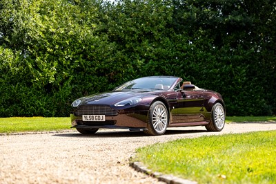 Lot 2008 Aston Martin Vantage