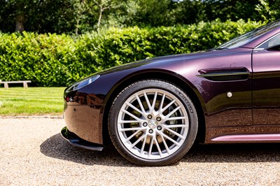 Lot 2008 Aston Martin Vantage