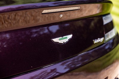 Lot 2008 Aston Martin Vantage