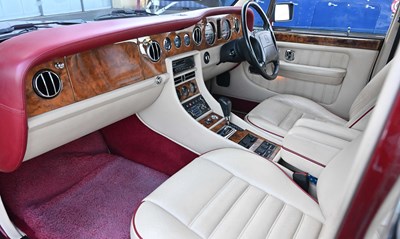 Lot 1994 Bentley Turbo R
