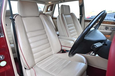 Lot 1994 Bentley Turbo R