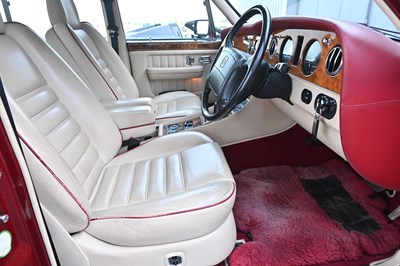 Lot 1994 Bentley Turbo R