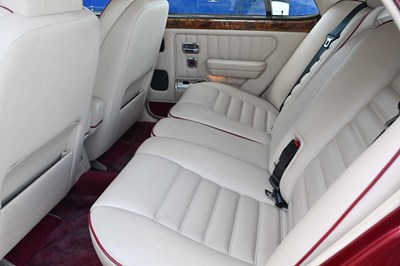 Lot 1994 Bentley Turbo R