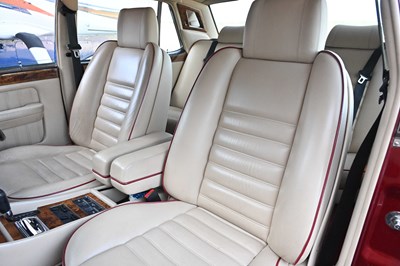 Lot 1994 Bentley Turbo R