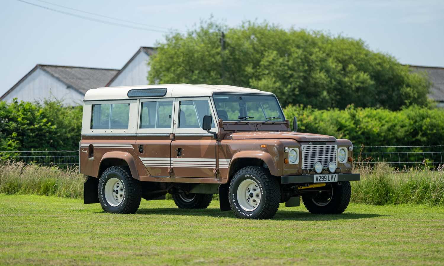 Lot 1983 Land Rover Defender 110 V8 County Station Wagon