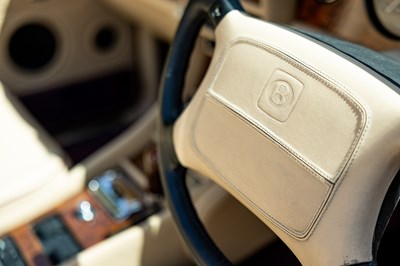 Lot 1997 Bentley Azure